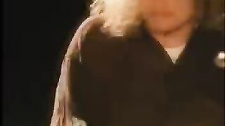 Def Leppard When Love And Hate Collide