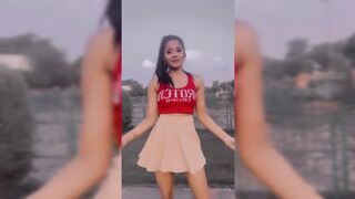 Indian Girl Aryaana Callista Dance