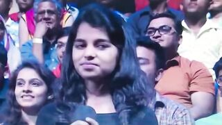 Maithili_Thakur_In_The_Kapil_Sharma_Show_