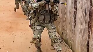 Urban Ops Short