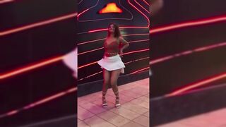 Indian Girl Baatie Dance
