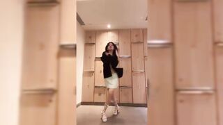 Indian Girl Nabby Dance