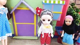 Dolls & Kitchen