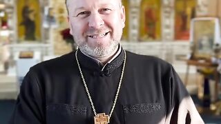 Чи можна сестру брати за хресну?