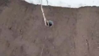 Kalau buat kolam jangan lupa buat juga lubang DRAINASE nya