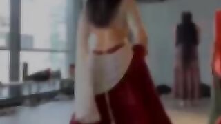 UYIAMMA video