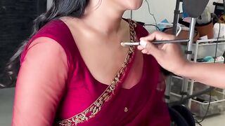 deepthi sunaina in red saree hot