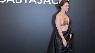 aliaa bhatt hot in saree and br@