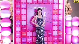 Kriti Sanon super hot in sleeveless hot