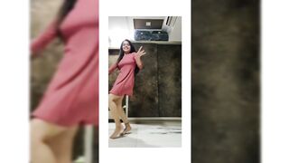 Indian Girl Rajvee Mehta Dance