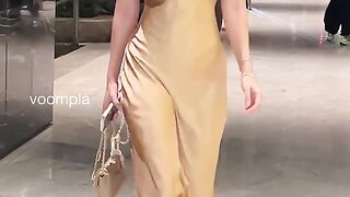 Disha patani in hot golden gown