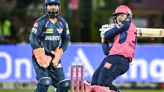 অভিষেক ম্যাচ খেলতে নেমেই রেকর্ড গড়লেন বৈভব সূর্যবংশী