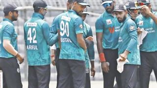 ডিপিএলে নাটকীয় জয়ে ‘ফাইনালে’ মোহামেডান