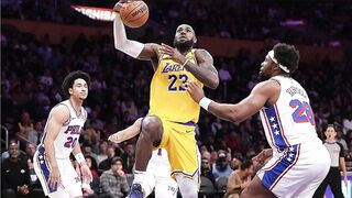 Lakers fall to Wolves in Game 3 despite huge LeBron performance