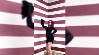 Indian Girl Darshangi Mehra Dance
