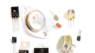 ؟ How does a transistor  work