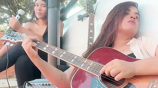 Acustik gitar