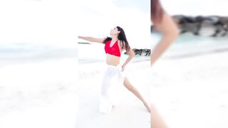 Indian Girl Kamna Arora Dance