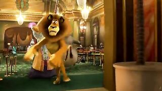 MADAGASCAR_3_-_Los_Fugitivos