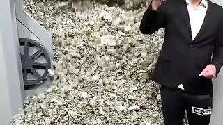 আনলিমিটেড ডালার গিভওয়ে ????