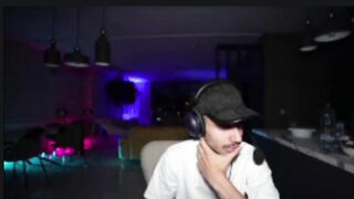 Bichouu Bichouu  Just Chatting welcome all aboone