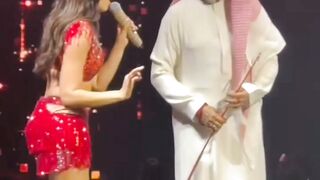 Nora fatehi on Dubai #norafatehi #stageperformance #shortvideo #shorts #short