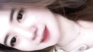 Beautiful Girl's