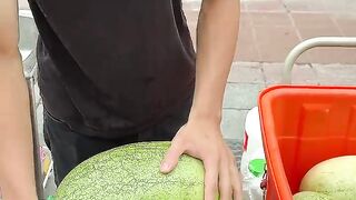 Taiwan's Watermelon Juice - Fruit Cutting Skills