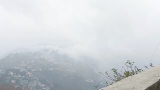 Cloud, Mounting