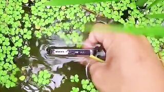 I phone under water????????