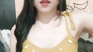 [NSFW] P*rn girl