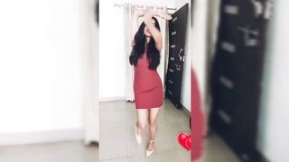 Indian Girl Pooja Dubey Dance