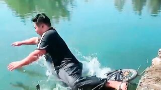 ???? *"Crazy Chinese Prank Gone Wrong! ???????? #FebSpot"*