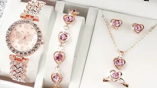 Fashionable and Elegant Ladies Quartz Watch + Love Jewelry Set,