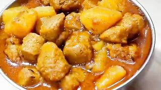 Aloo Soyabean Curry
