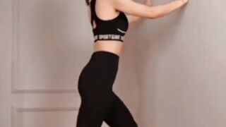 Slim Down Fast_ Daily 10-Minute Weight Loss Exercises