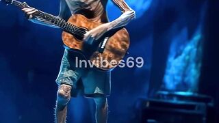 Elderly Rocker Sparks Musical Inferno!