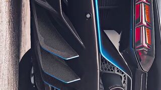 Lamborghini ????