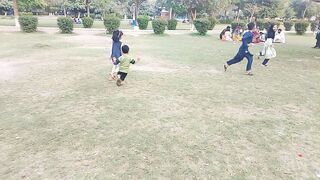 Kidz enjoying