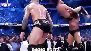 wwe aura moment