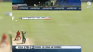 Herschelle Gibbs 6 six's in an over cwc 2007