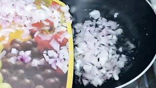 making lasagna