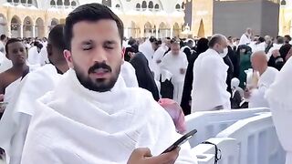 Rajab Butt in Makkah