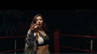 Roya - Fighting For 2 ft. Maître Gims