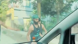টোল আদায়ের নামে চাঁদাবাজি করছে চান্দা ভাই