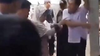 Seorang nenek diduga menjadi korban pemukulan di Kampung legok