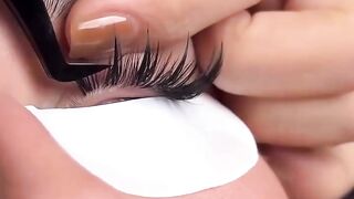 How to change your eyes lashes