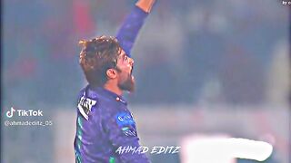 bowling with muhammad Amir