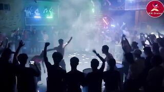 The inconspicuous weak girl