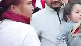 Kyu_aage_Peeche_doolte_ho